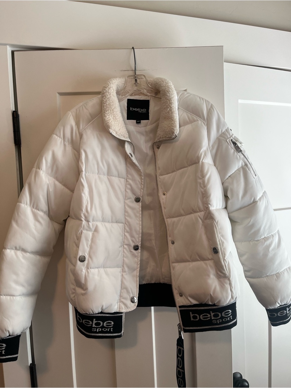 bebe White Puffer Jacket with Sherpa Collar